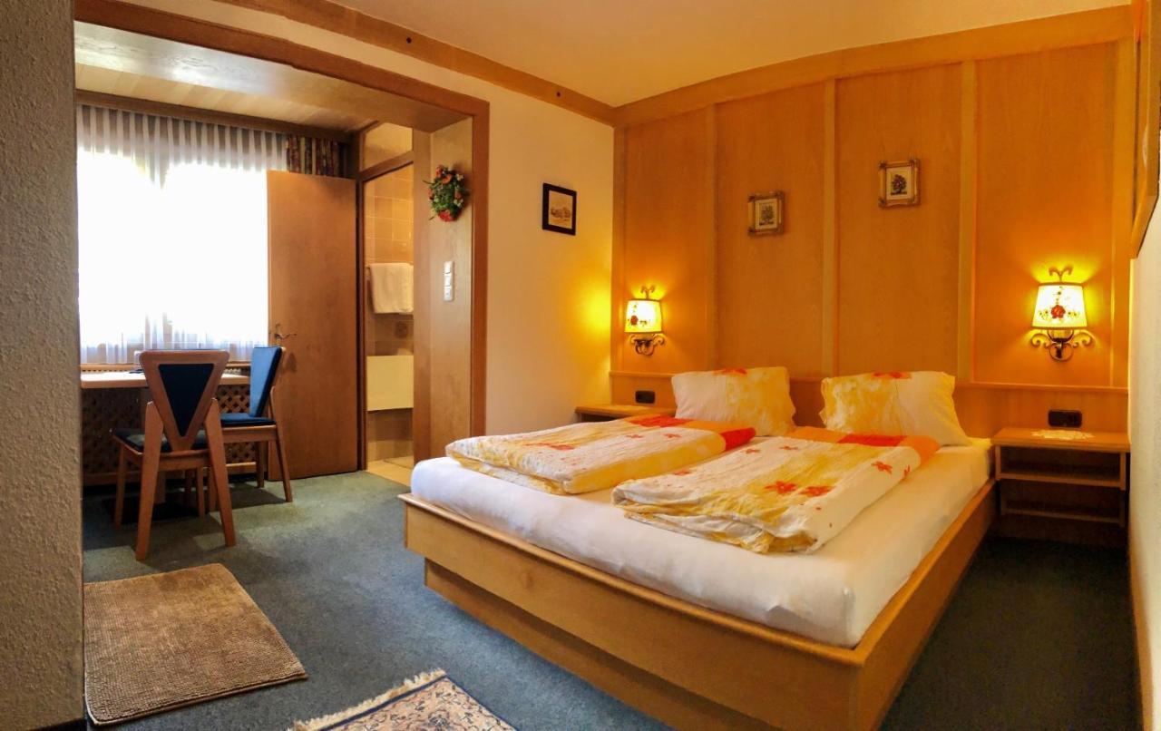 Bed and Breakfast Alpenruh Петтной-ам-Арльберг Екстер'єр фото