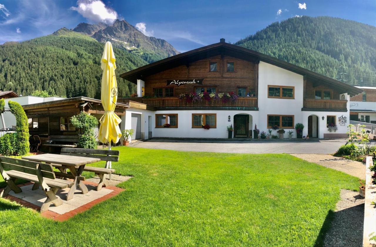 Bed and Breakfast Alpenruh Петтной-ам-Арльберг Екстер'єр фото