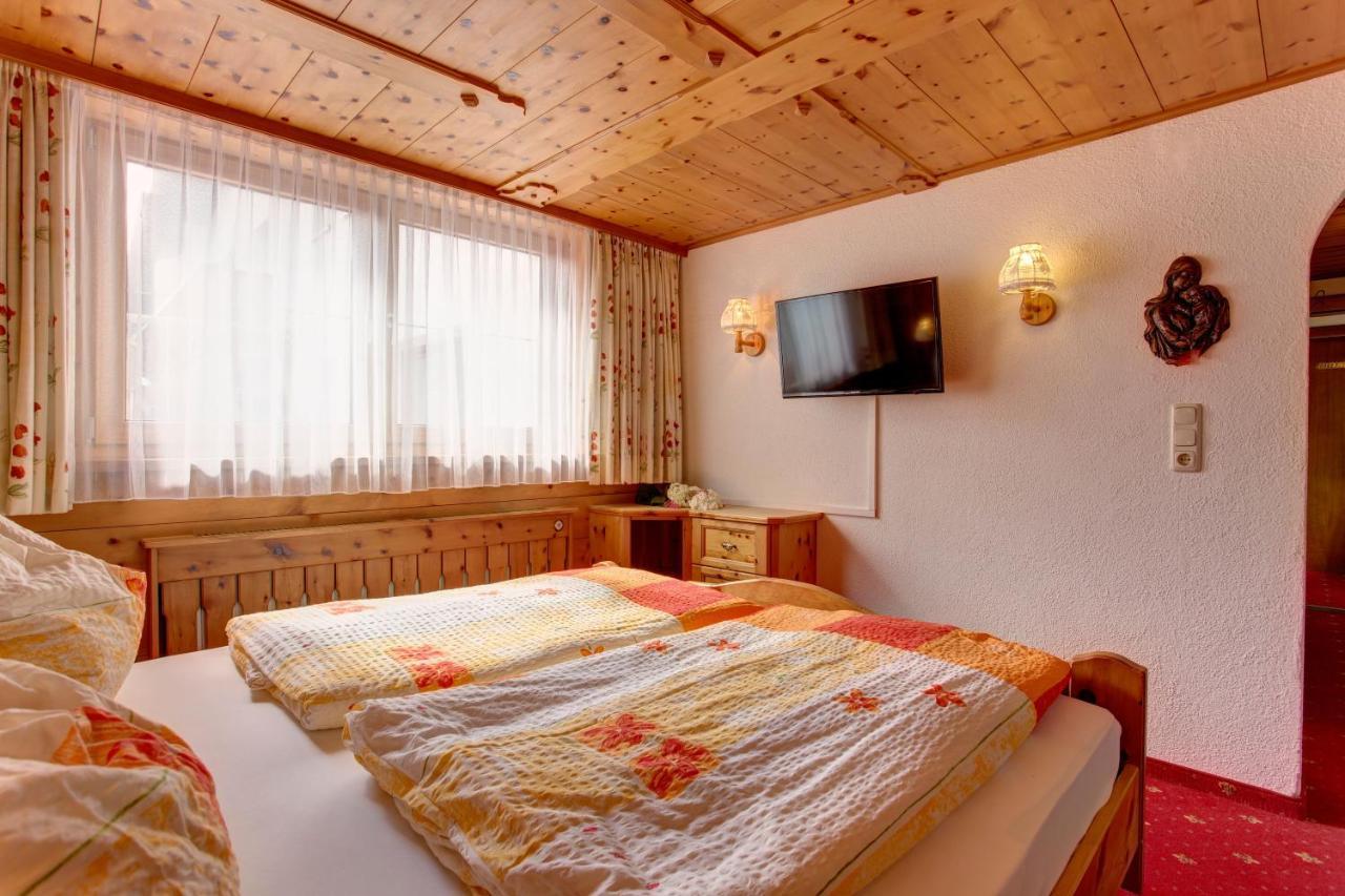 Bed and Breakfast Alpenruh Петтной-ам-Арльберг Екстер'єр фото
